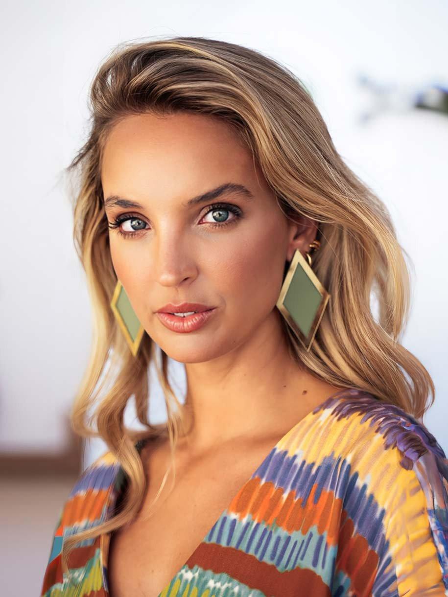 PENDIENTES INVITADA RENATA