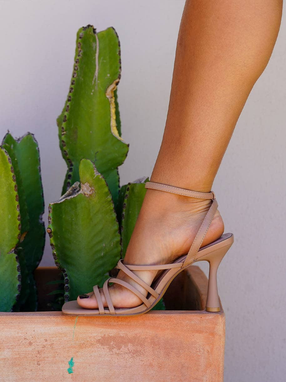 SANDALIA ALVENTUS NUDE