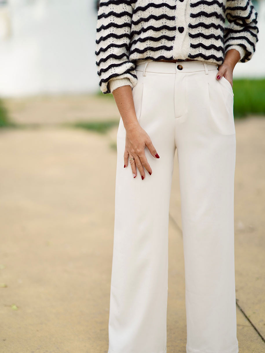 PANTALÓN CLÁSICO BEIGE