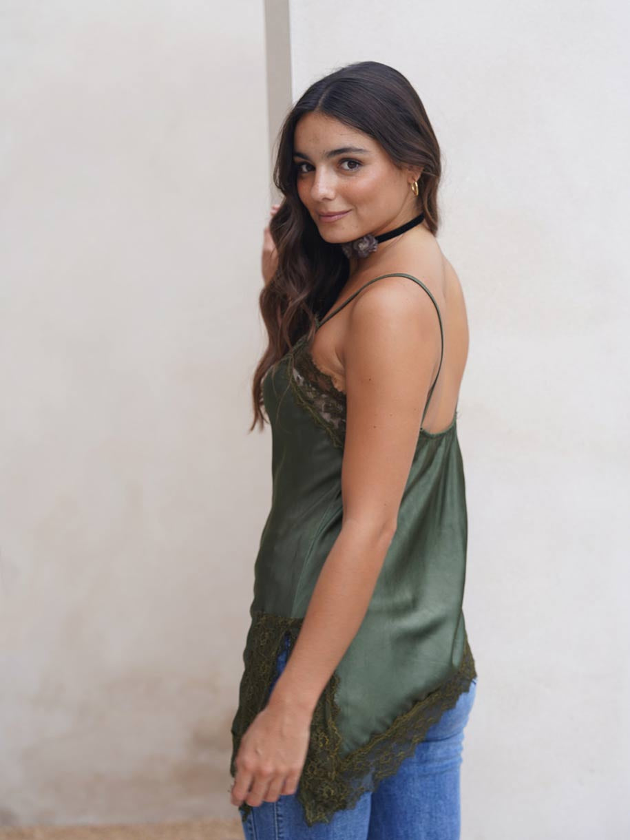 LENCERO ASIMÉTRICO ENCAJE