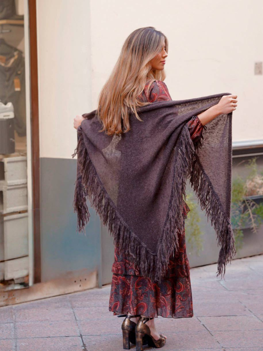 Chal de invitada de lana