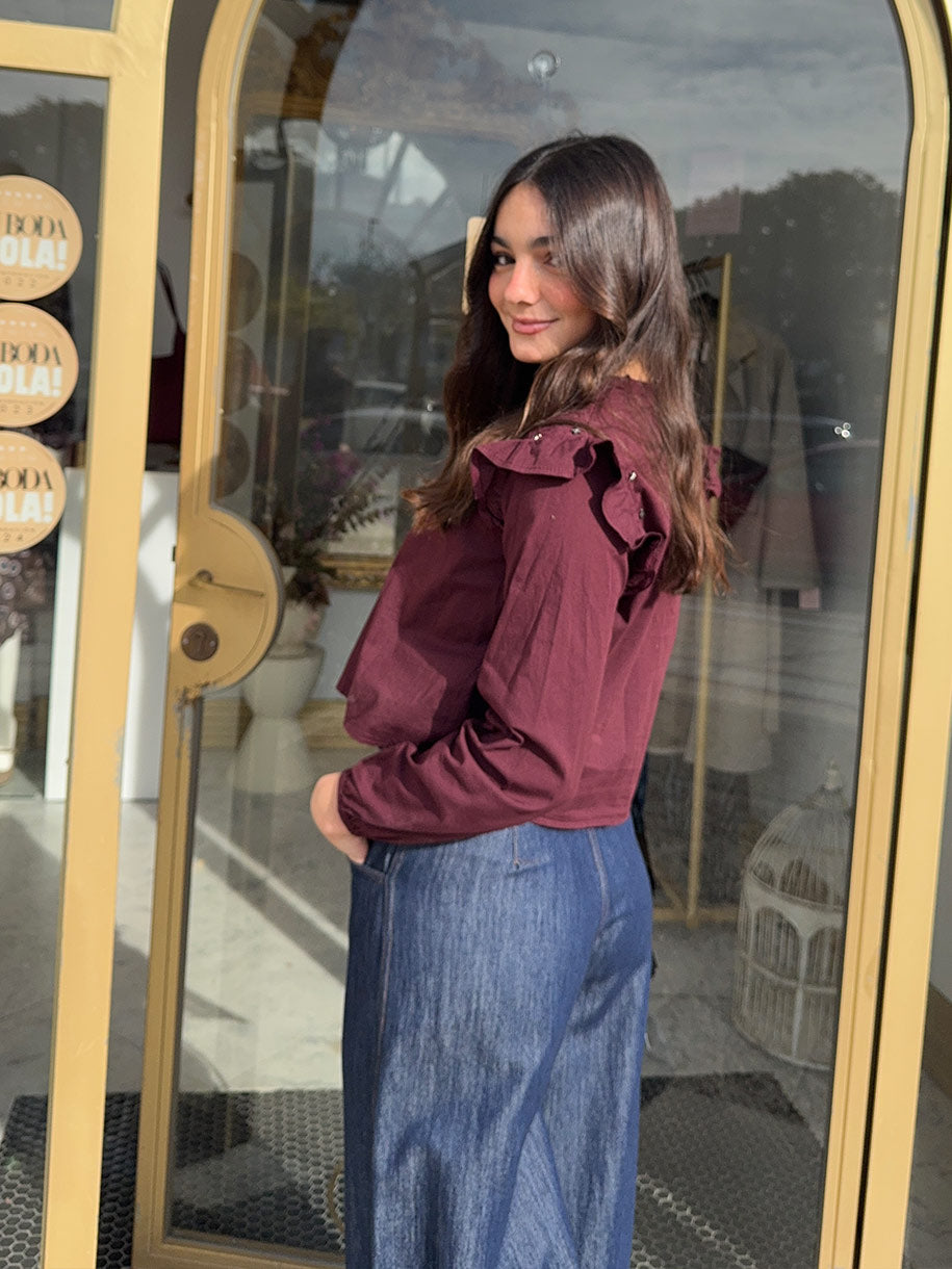 Blusa de mujer casual en color burdeos