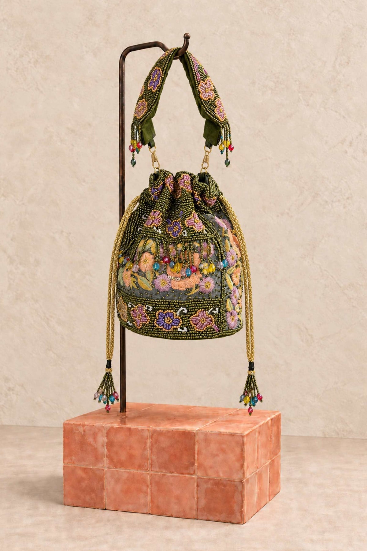 BOLSO INVITADA FLORES DE ROCALLA