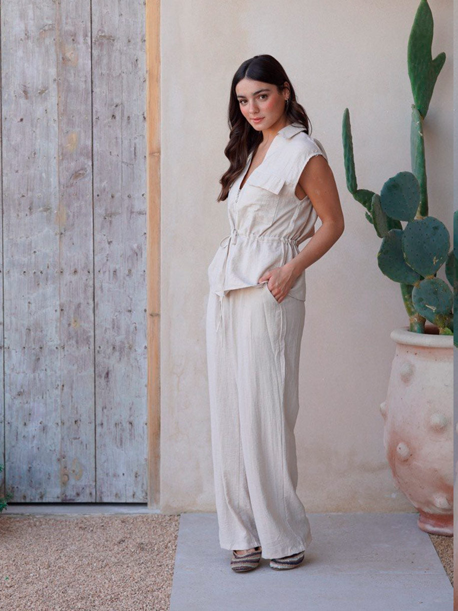 CONJUNTO CHALECO BOLSILLOS