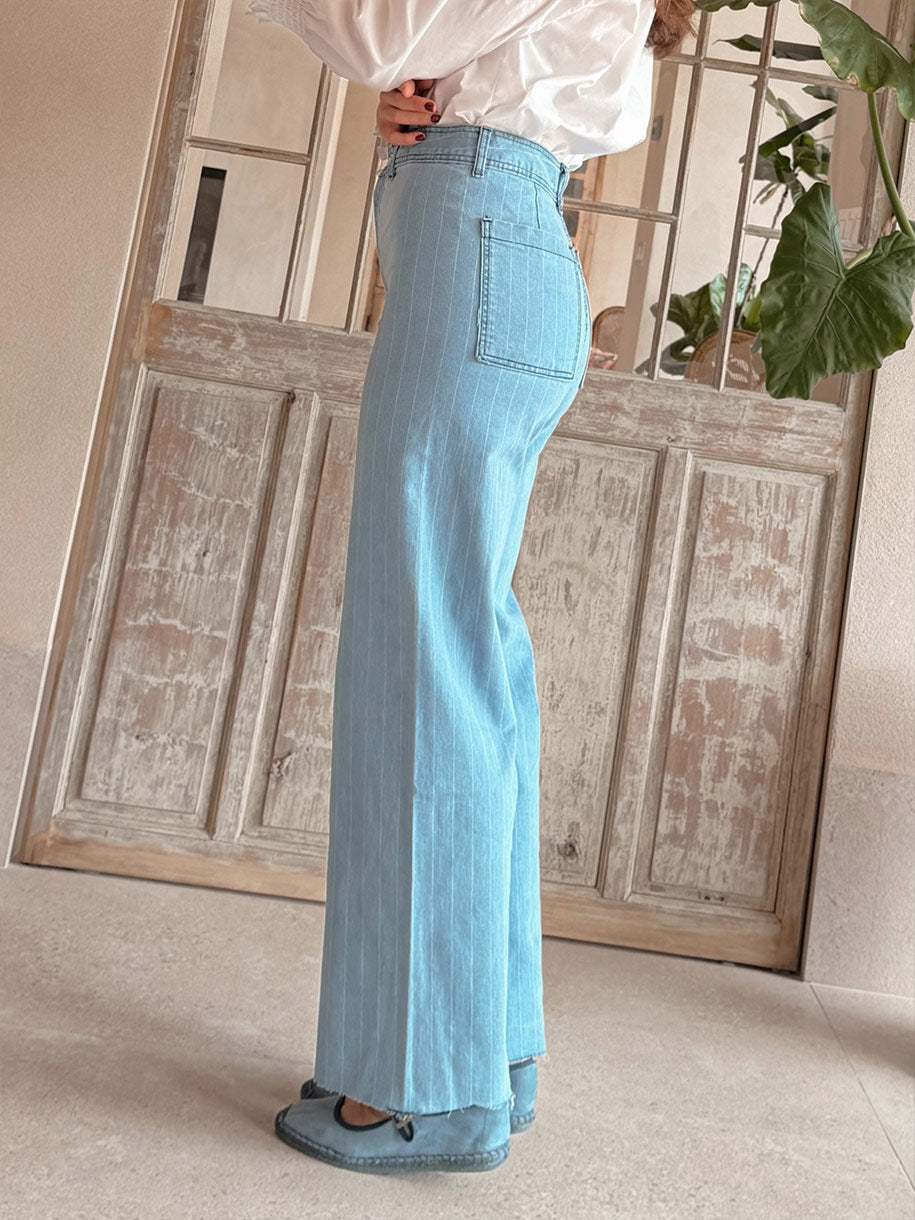 Pantalon de mujer en color vaquero claro