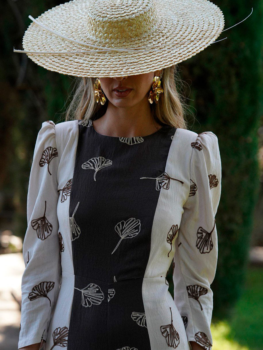 Pamela de Invitada de boda de día