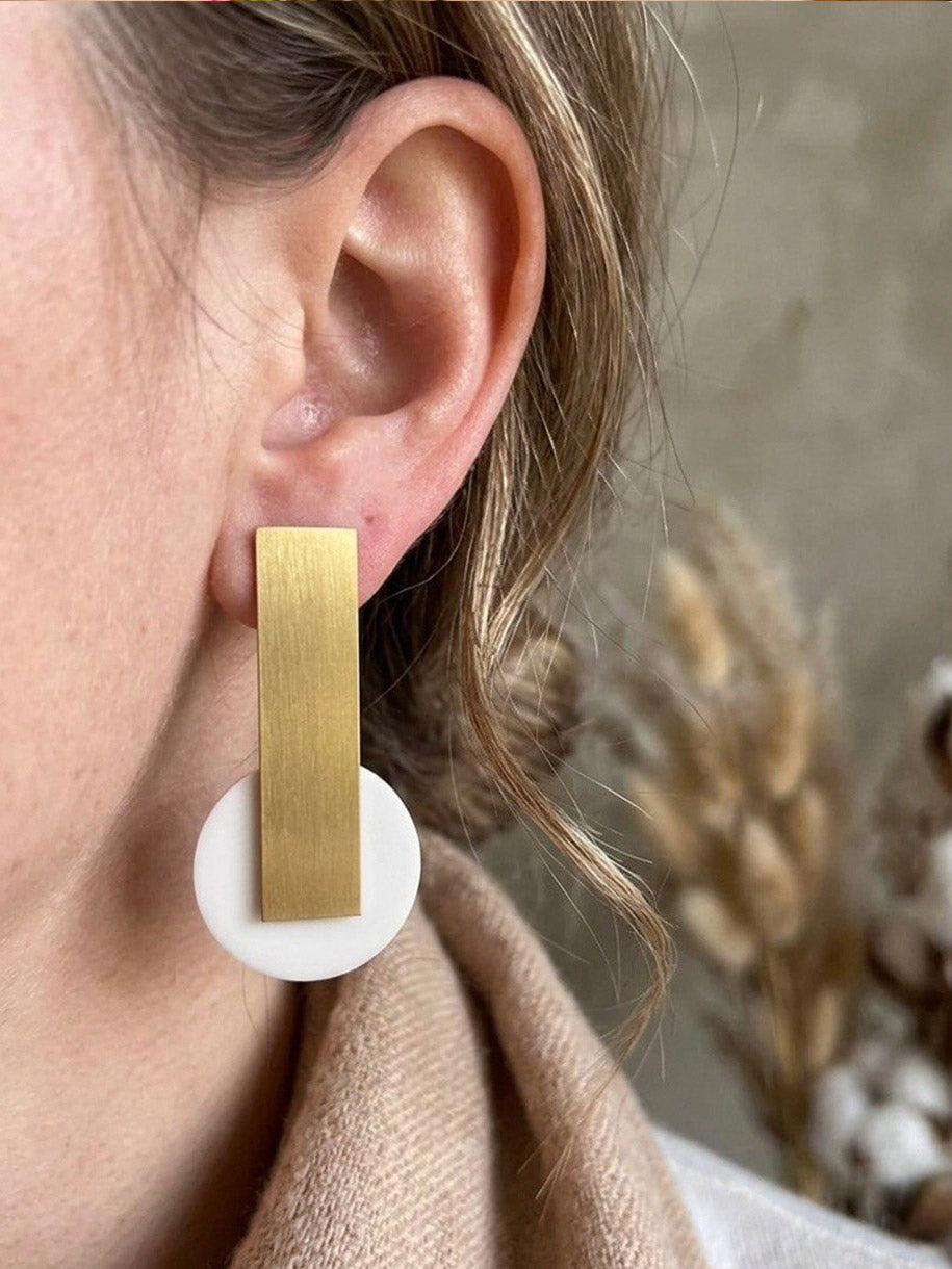 LILY EARRING