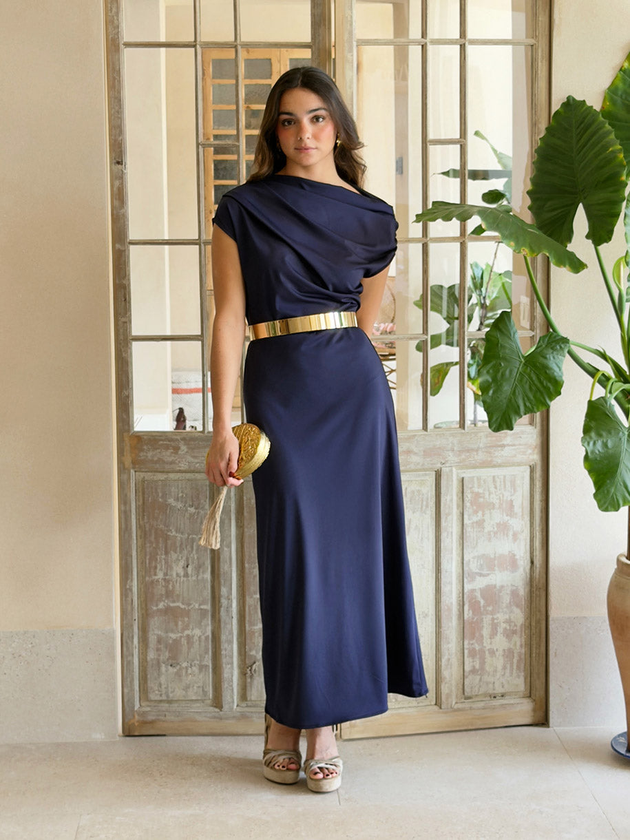 Vestido de invitada en color azul marino