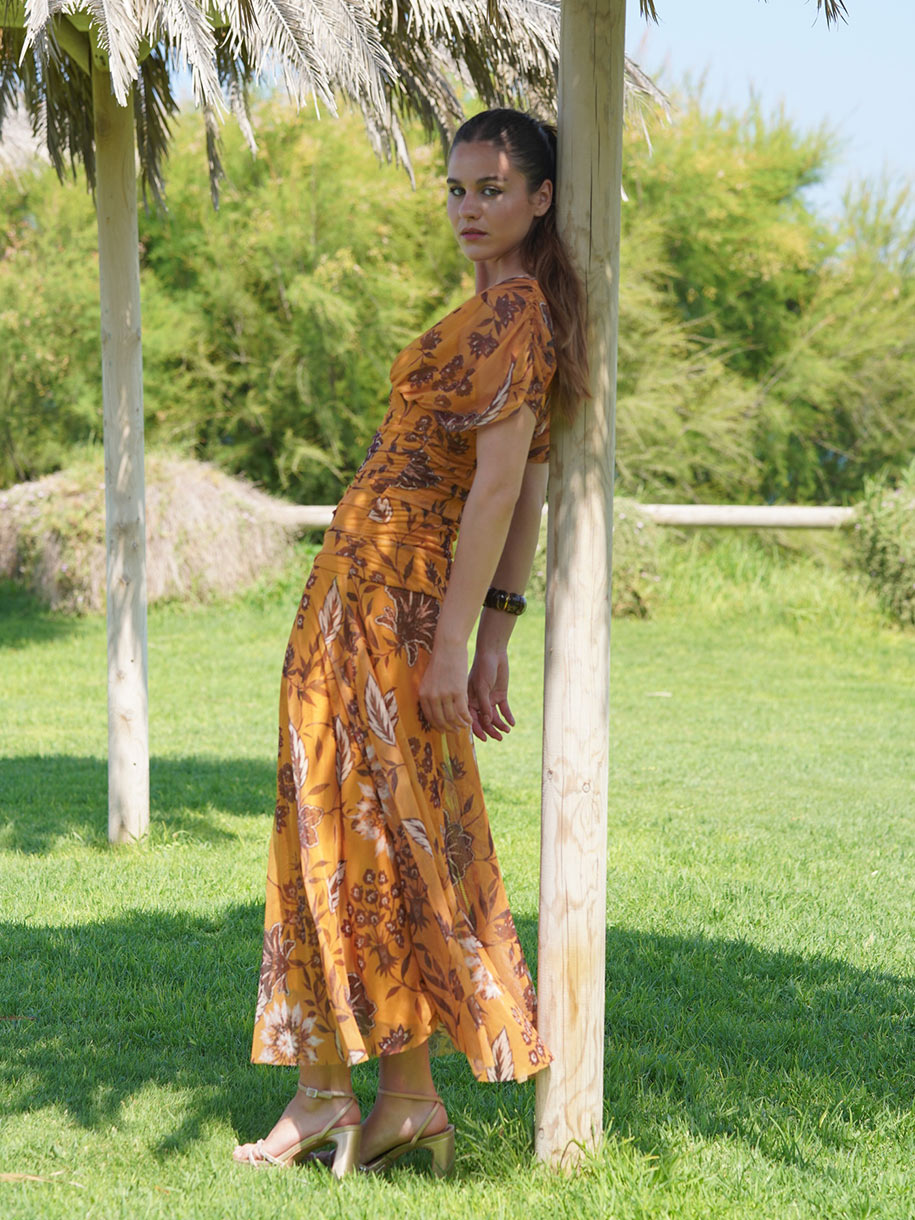 Vestido de fiesta con tul