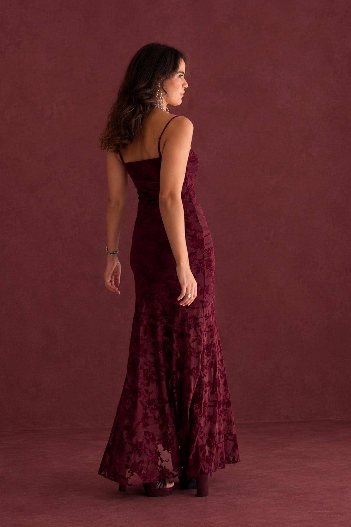 VESTIDO PALABRA DE HONOR TERCIOPELO FLOCADO