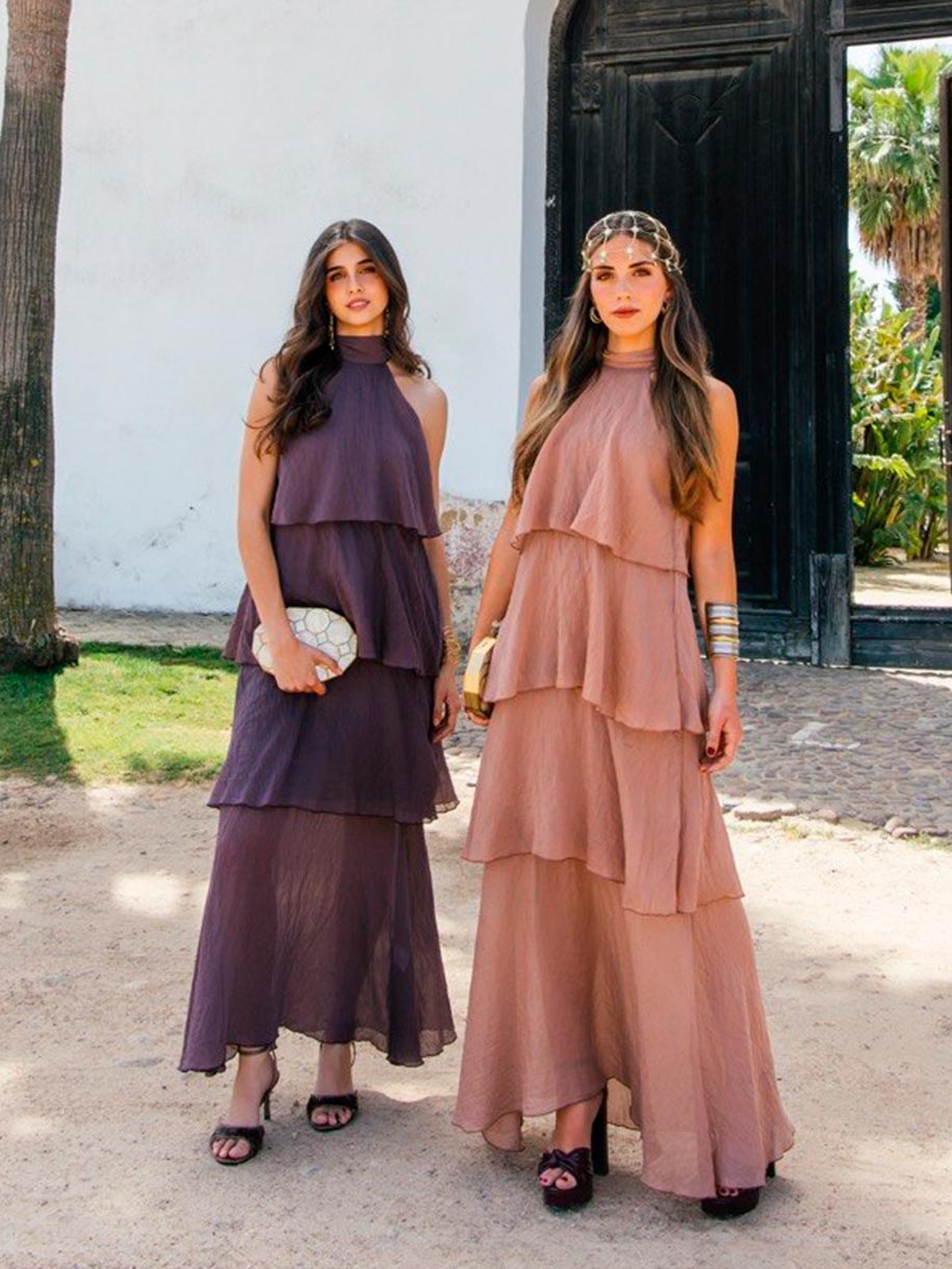 Vestido de invitada con volantes