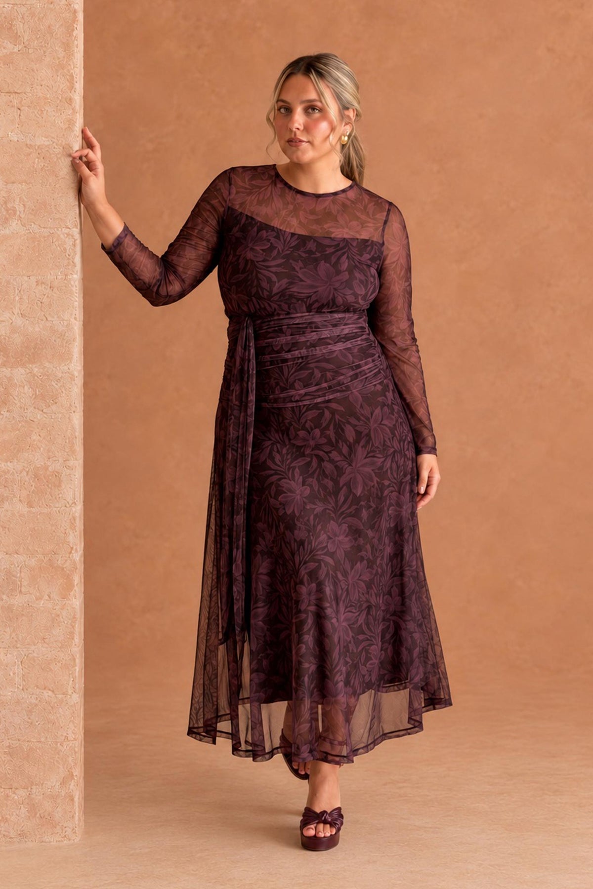 VESTIDO TUL FLORES MALVARÁ