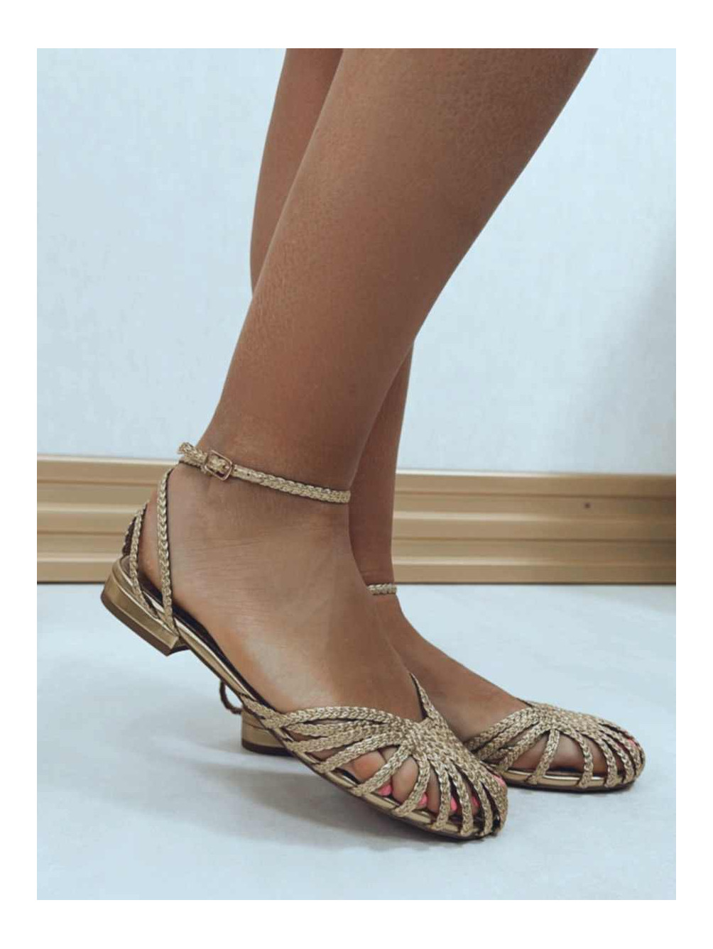 Sandalias Trenzadas, sandalias baratas doradas, estilo bailarinas de verano, Mariquita Trasquilá