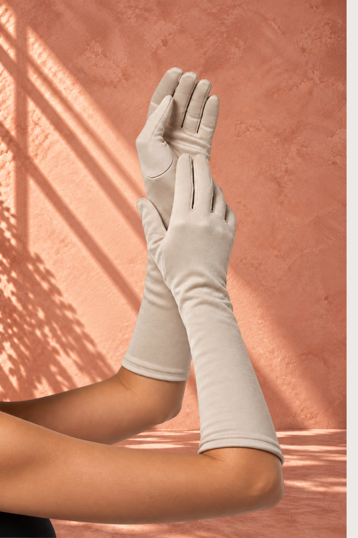 BOSS GLOVES