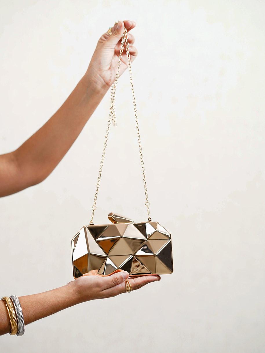 BOLSO CLUTCH CUBIC