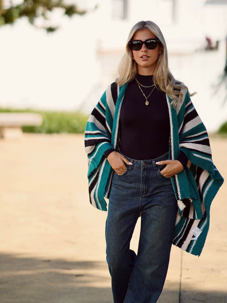 PONCHO RAYAS SOFÍA