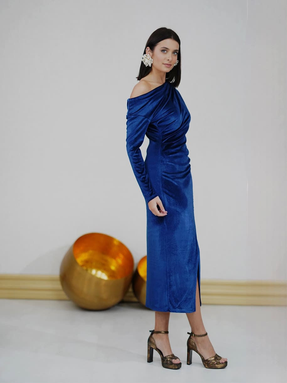 VESTIDO TERCIOPELO ASIMÉTRICO