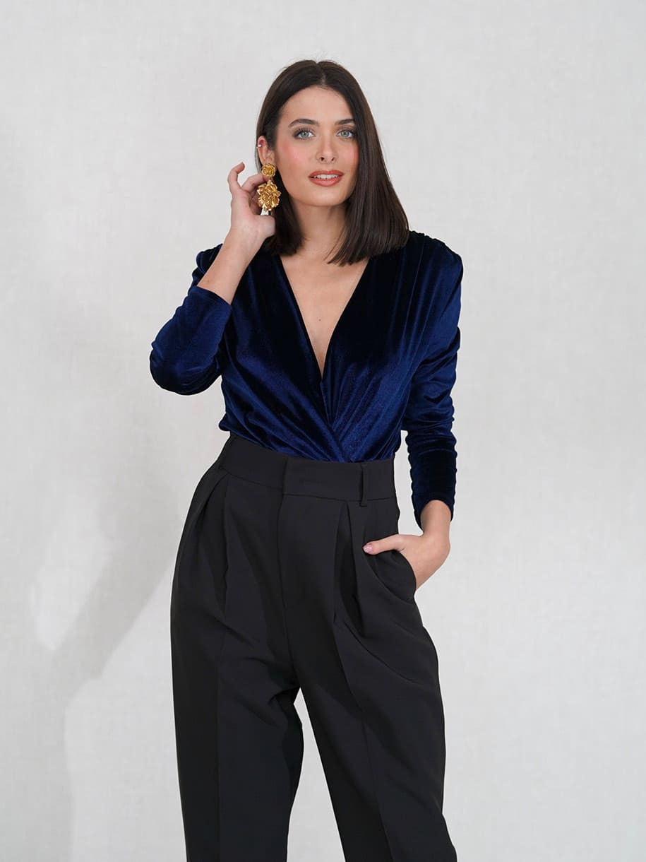 BODY TERCIOPELO ESCOTE