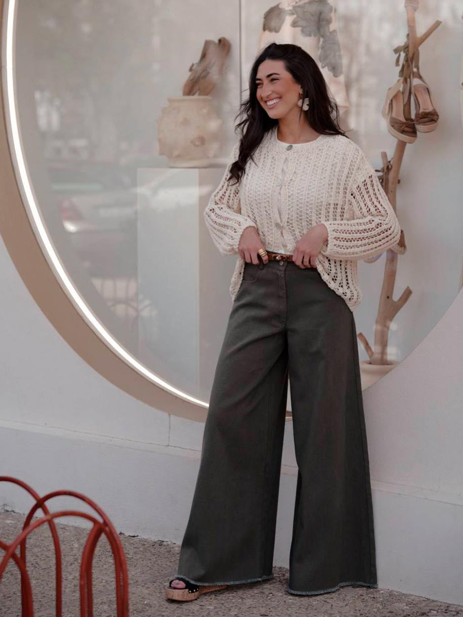 JEANS RECTOS TIRO ALTO