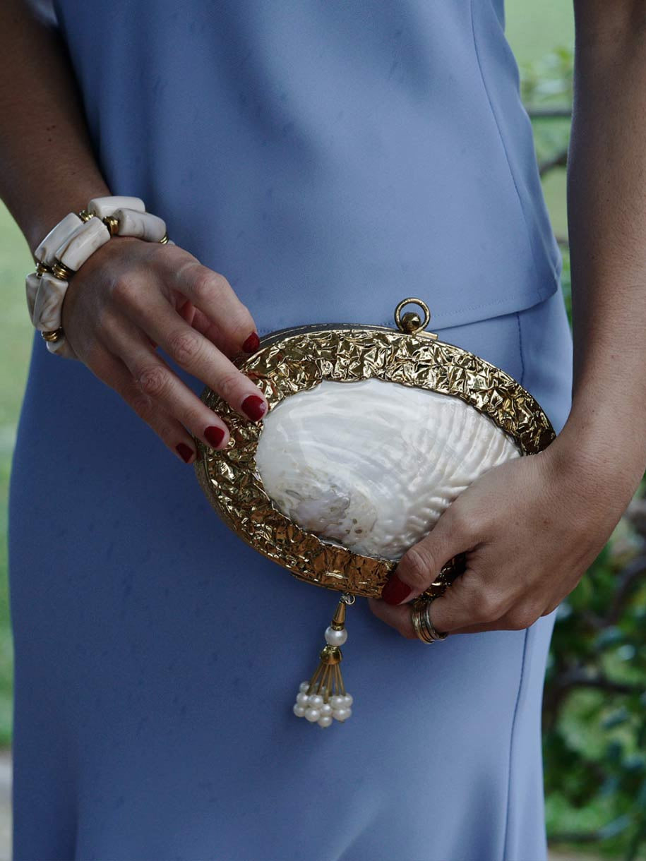 CLUTCH CONCHA NACARADA