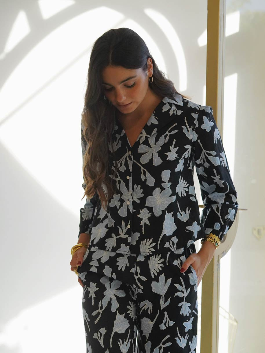 CONJUNTO ESTAMPADO FLORAL AZUL