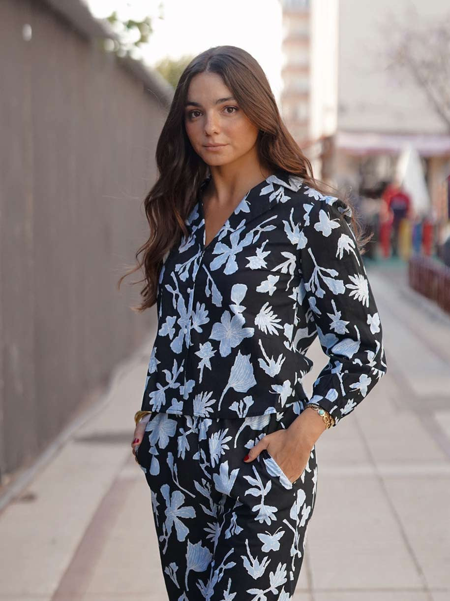 CONJUNTO ESTAMPADO FLORAL AZUL