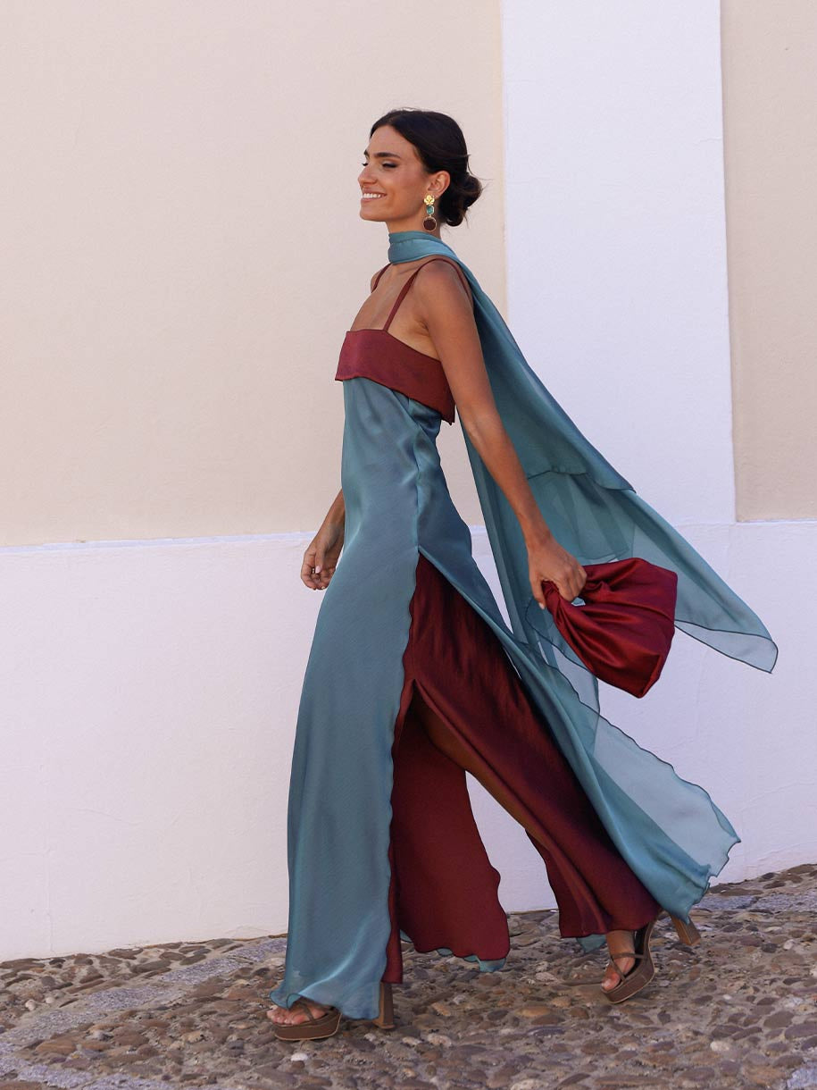 VESTIDO ENTRE MAREAS