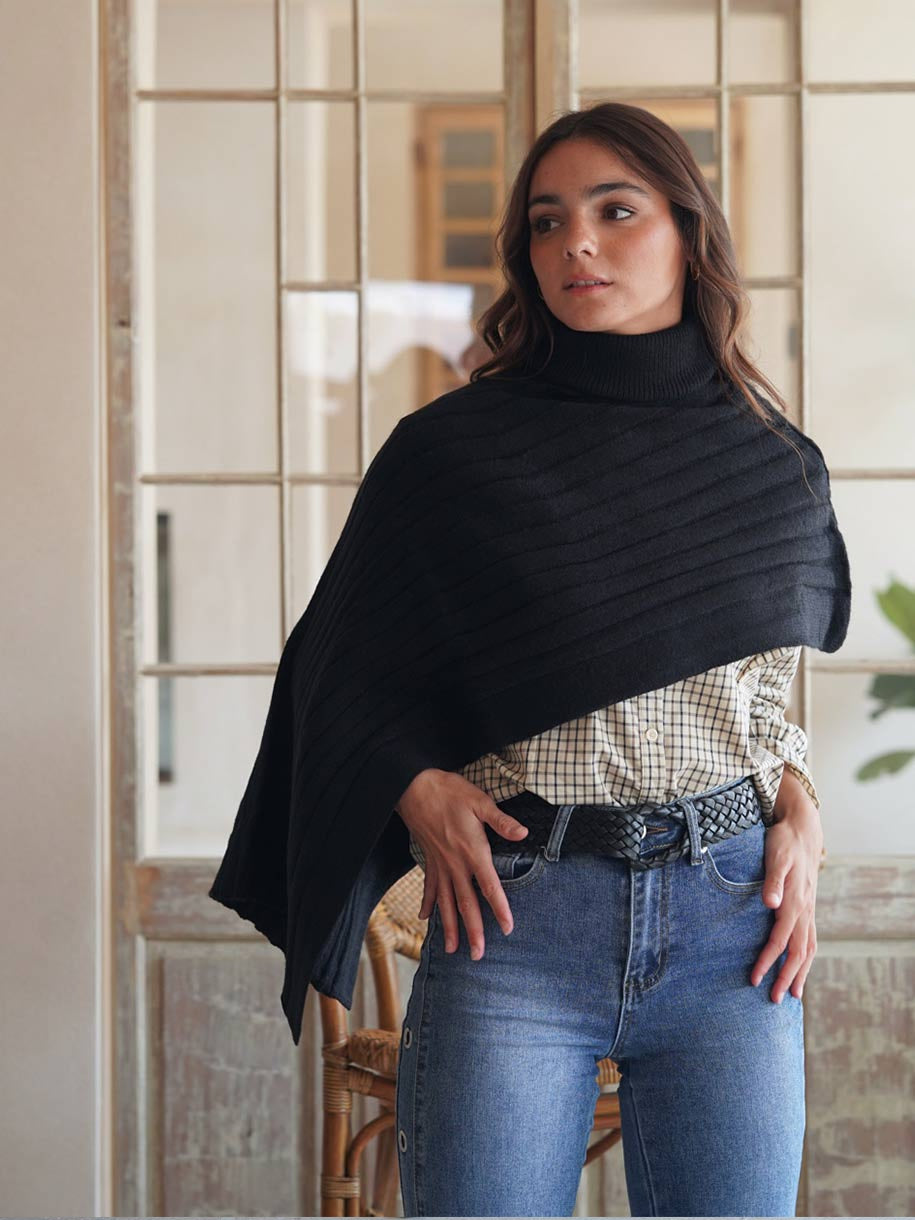 PONCHO CUELLO ALTO