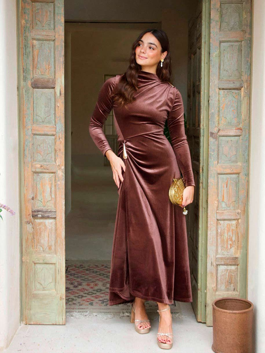 VESTIDO TERCIOPELO APLIQUE LÁGRIMA