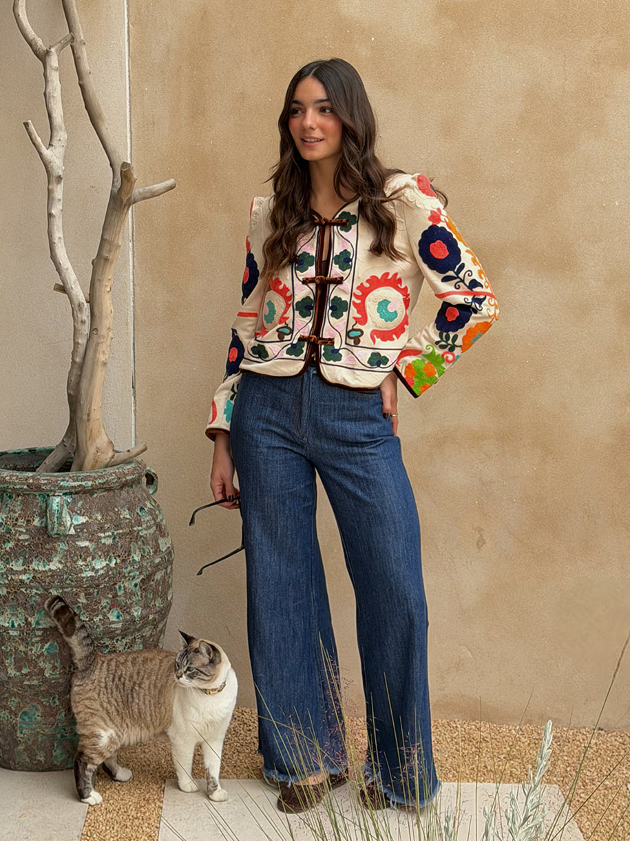 CHAQUETA BORDADA FLORES