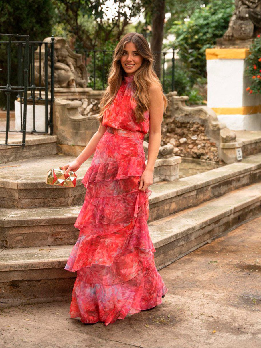 Conjunto de dos piezas formado por top y falda