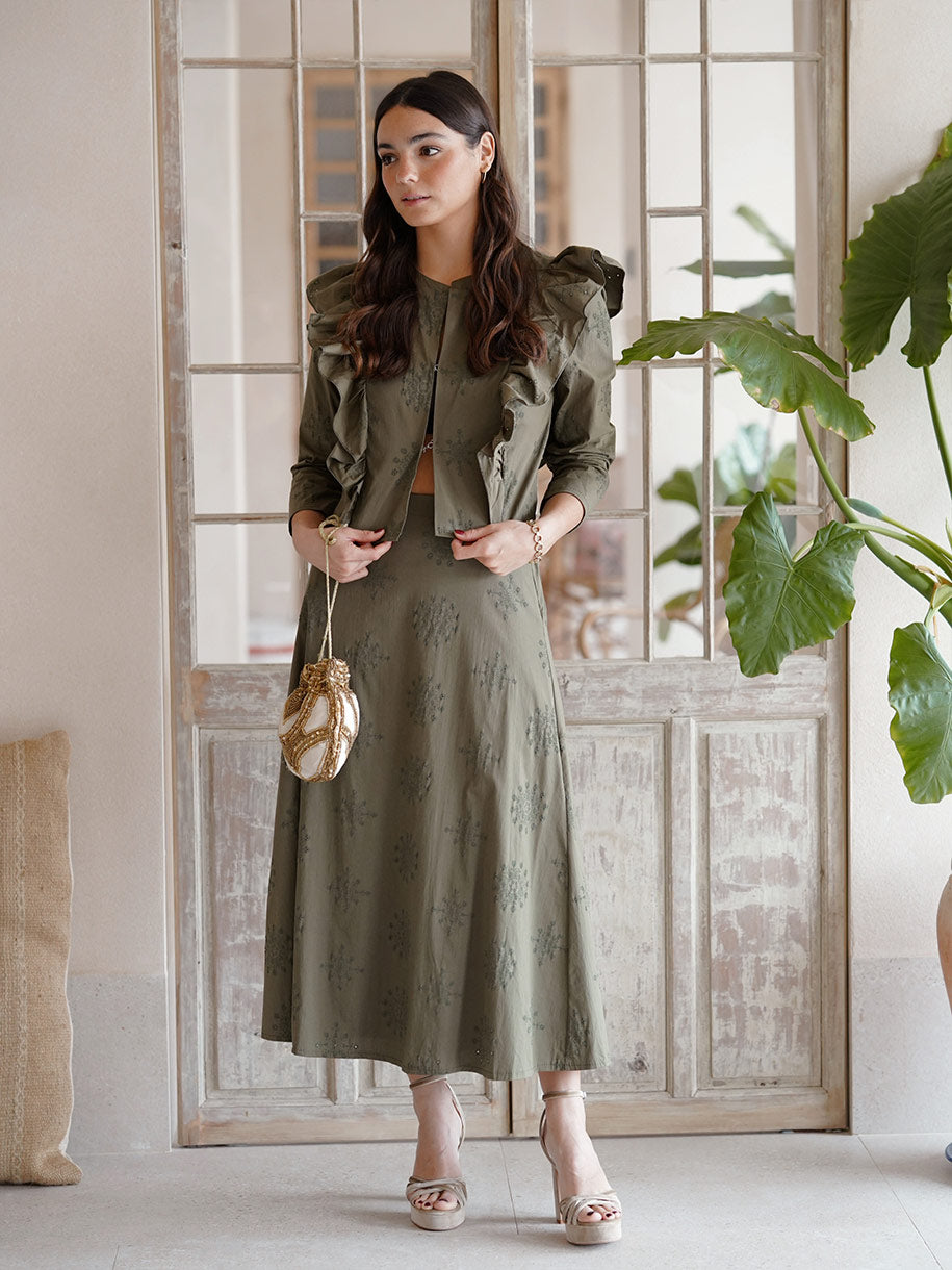 Conjunto en color verde de invitada