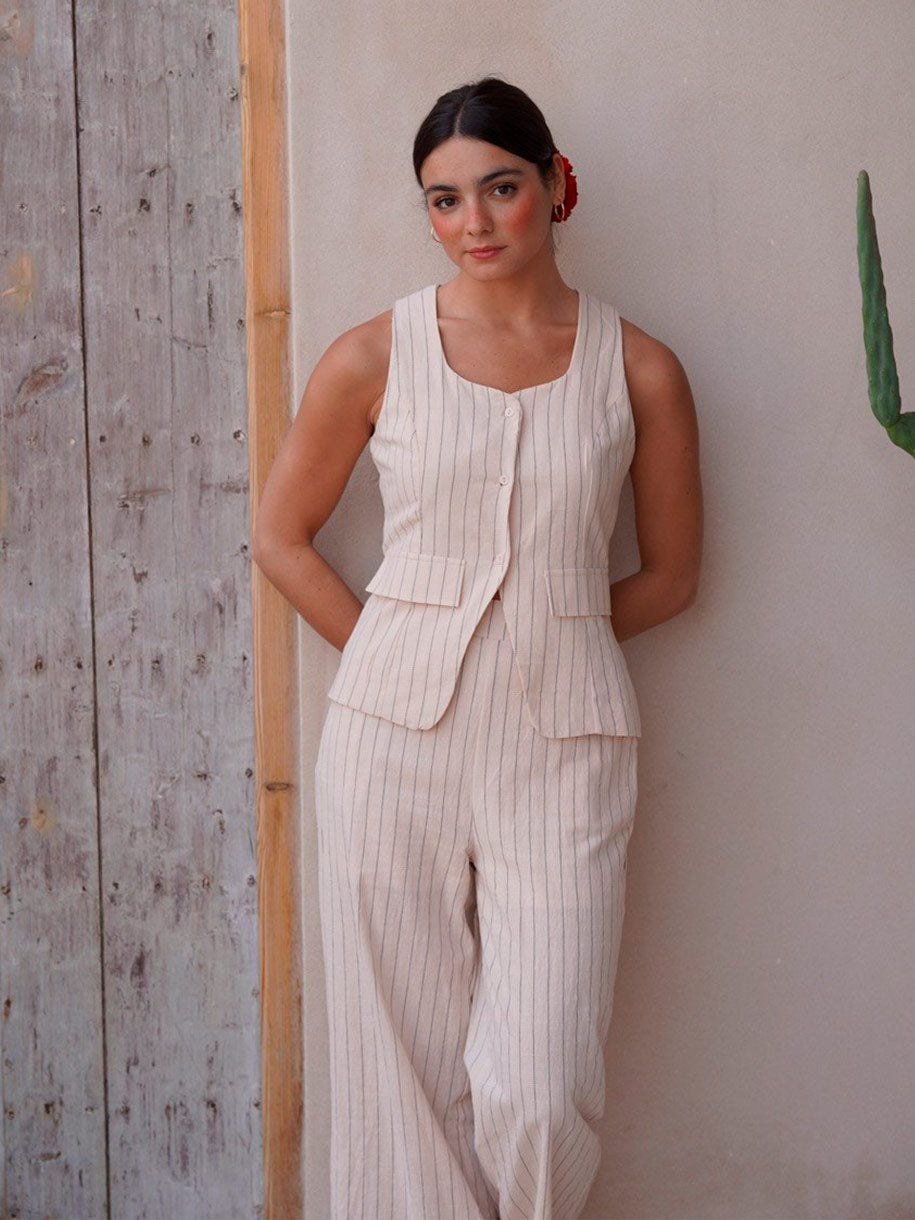 Conjunto en color nata