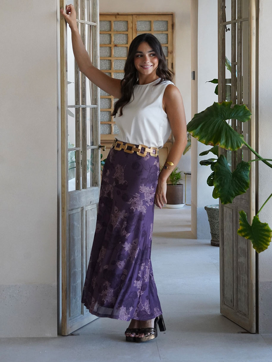 Falda de invitada