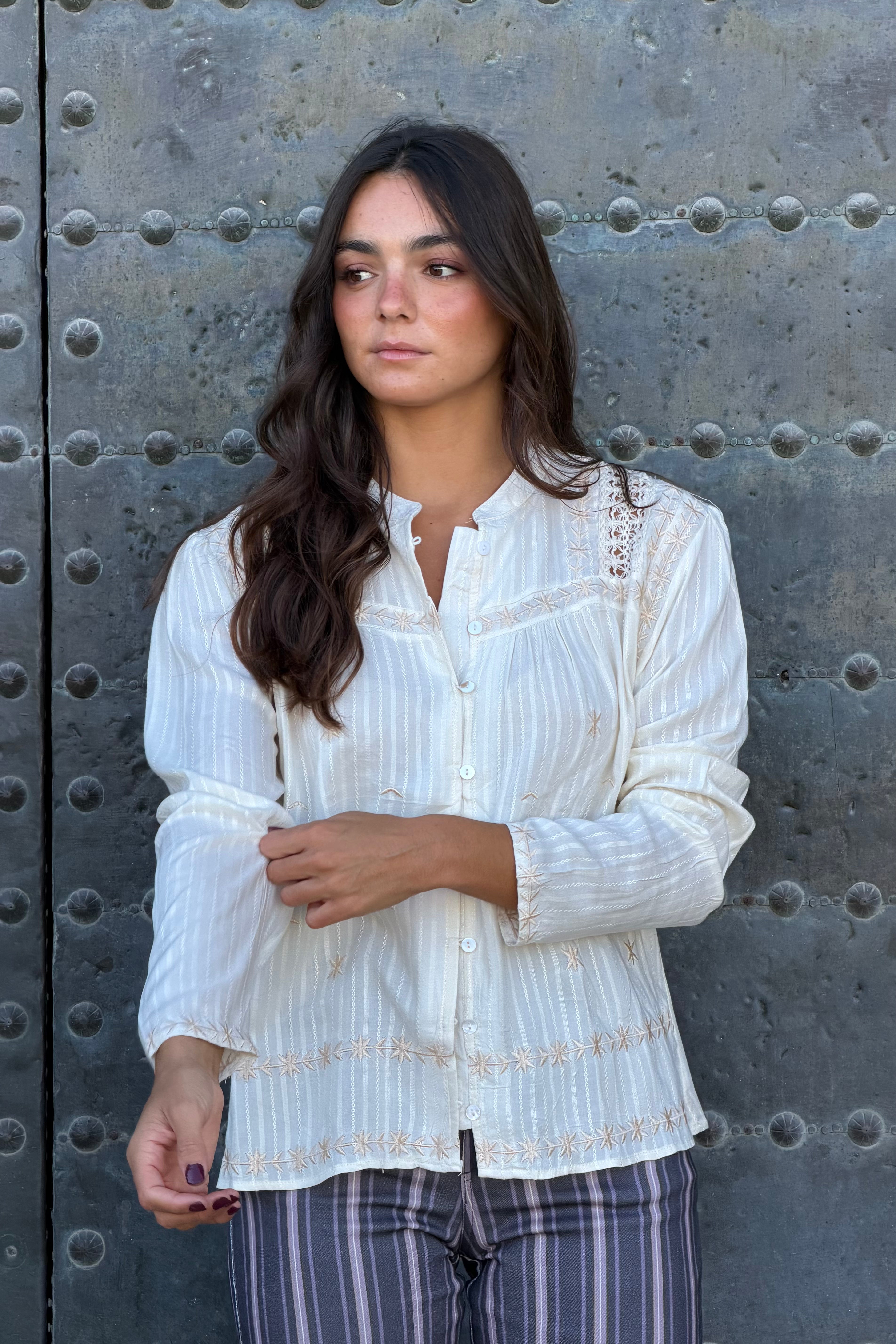 Camisa Estrella Bordada