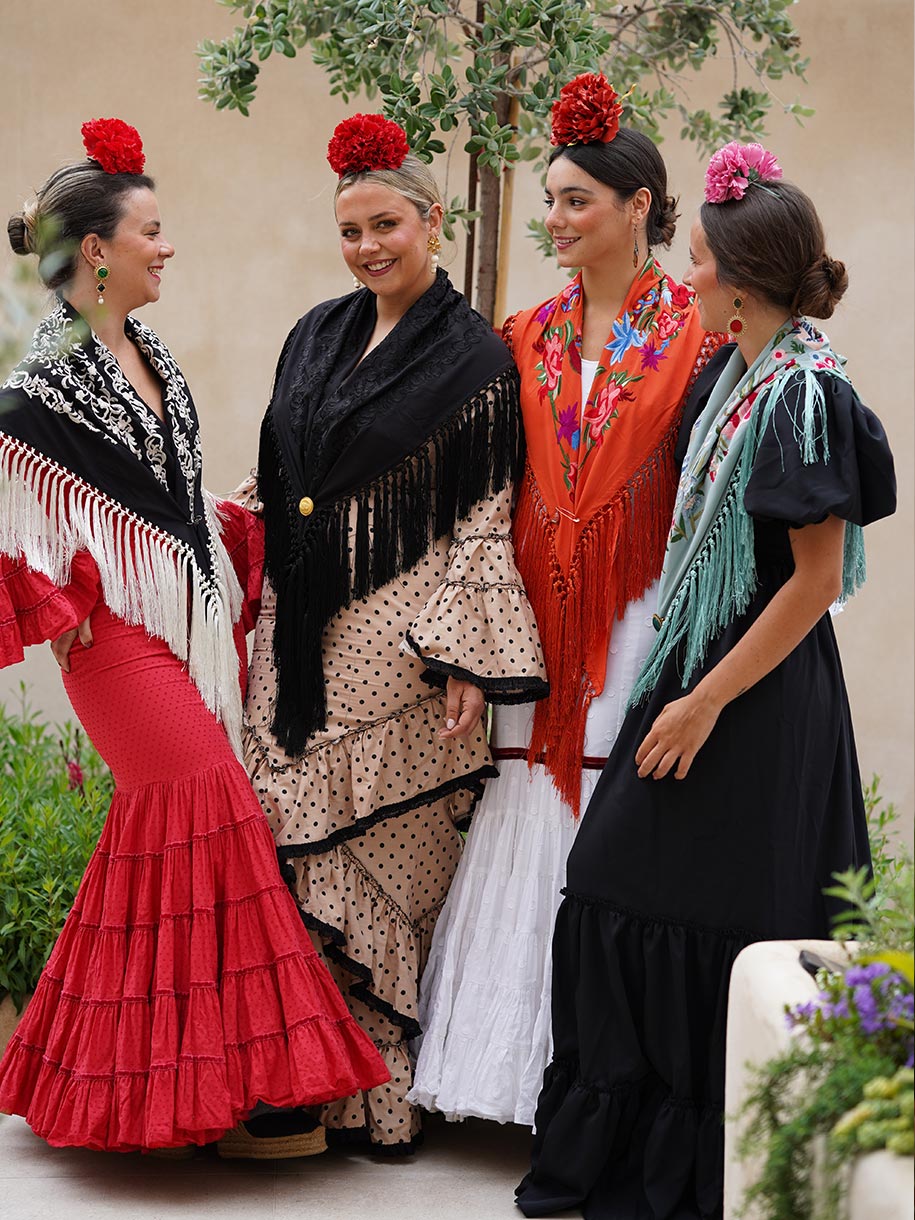 MANTONCILLO BORDADO WHITE