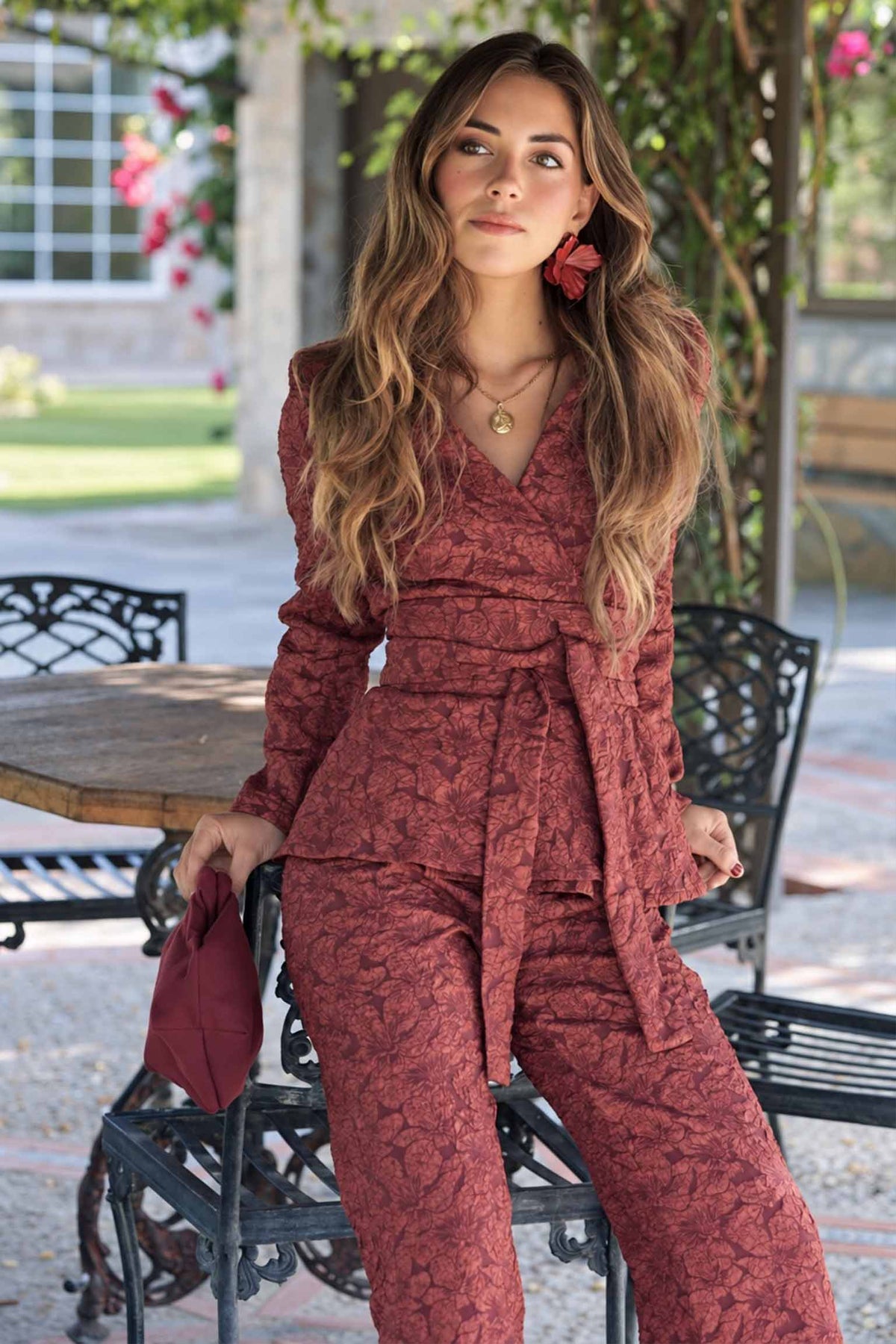 TRAJE DE CHAQUETA BARBADILLO TINTO