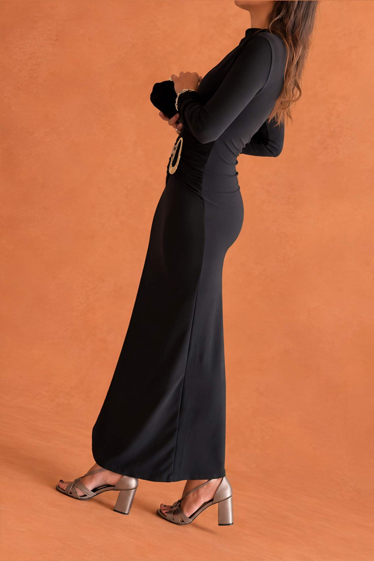 VESTIDO APLIQUE FAJIN