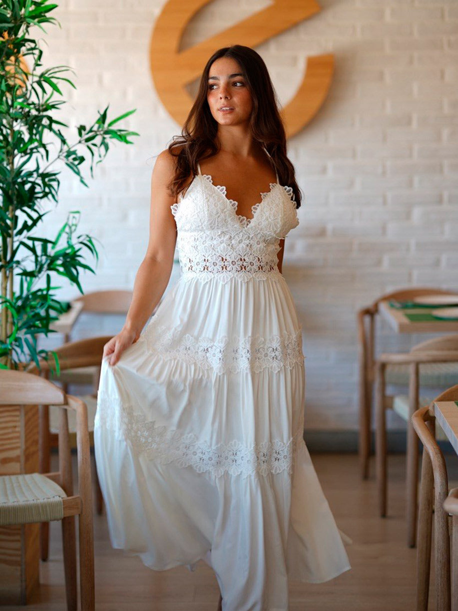 Vestido largo con encaje