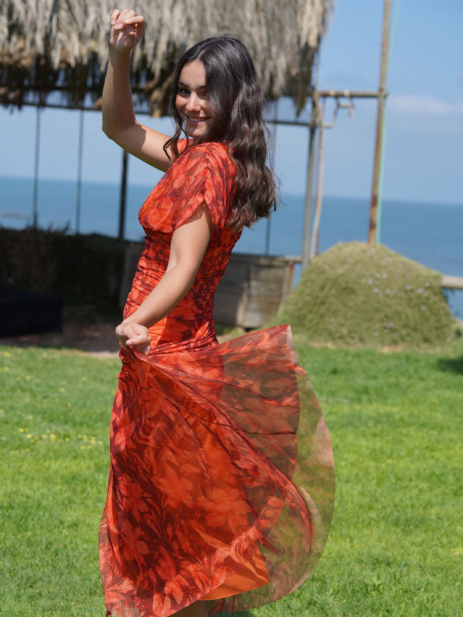 Vestido de tul invitada
