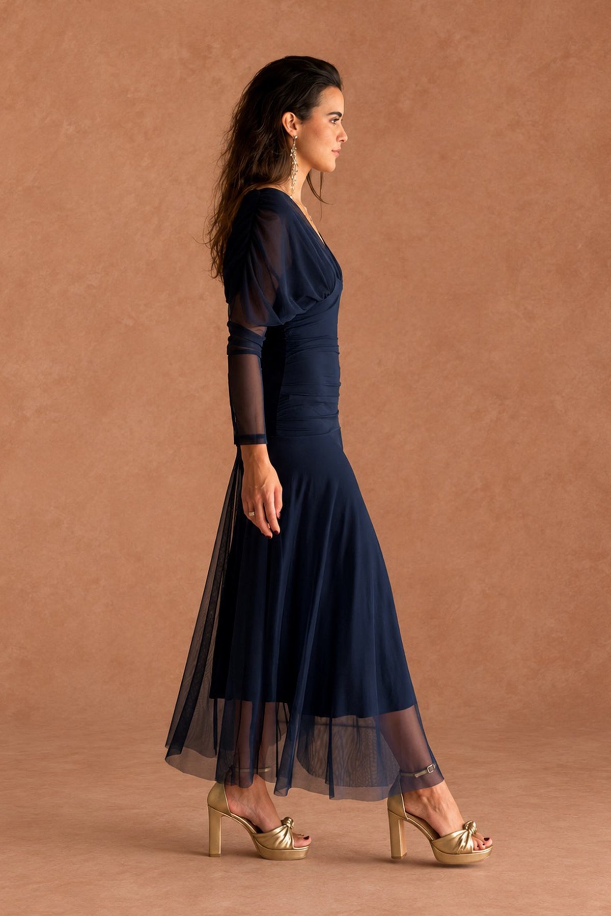 VESTIDO TUL CLÁSICO