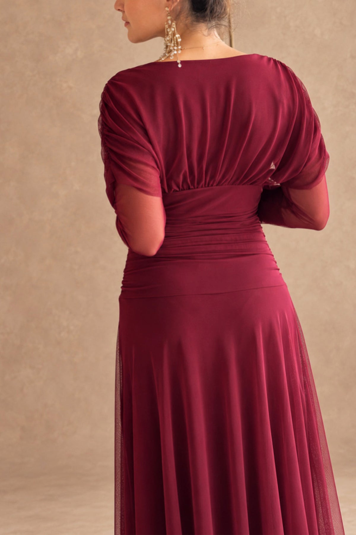 VESTIDO TUL CLÁSICO