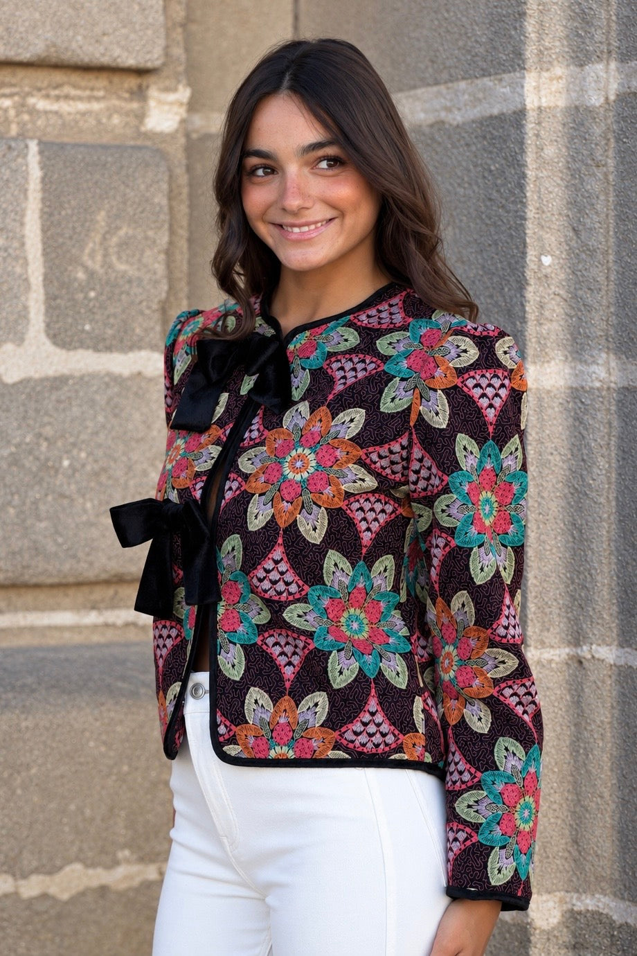Chaqueta Flores Bordada