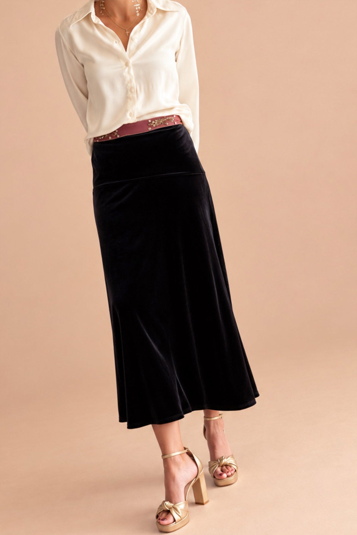 FALDA TERCIOPELO LOW