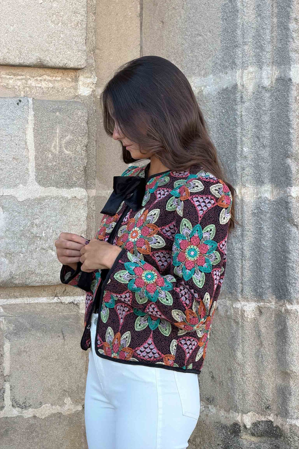 Chaqueta Flores Bordada